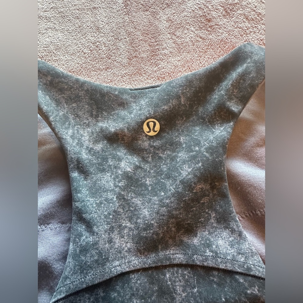 lululemon Wunder Train Racerback tank - Picture 3 of 3